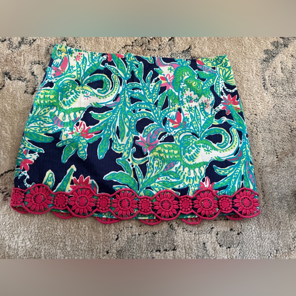 Lilly Pulitzer size 6 skirt